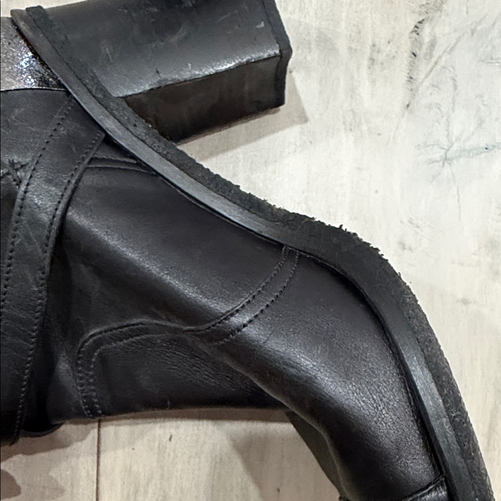 CHANEL Black Ankle Boots - Picture 15 of 16